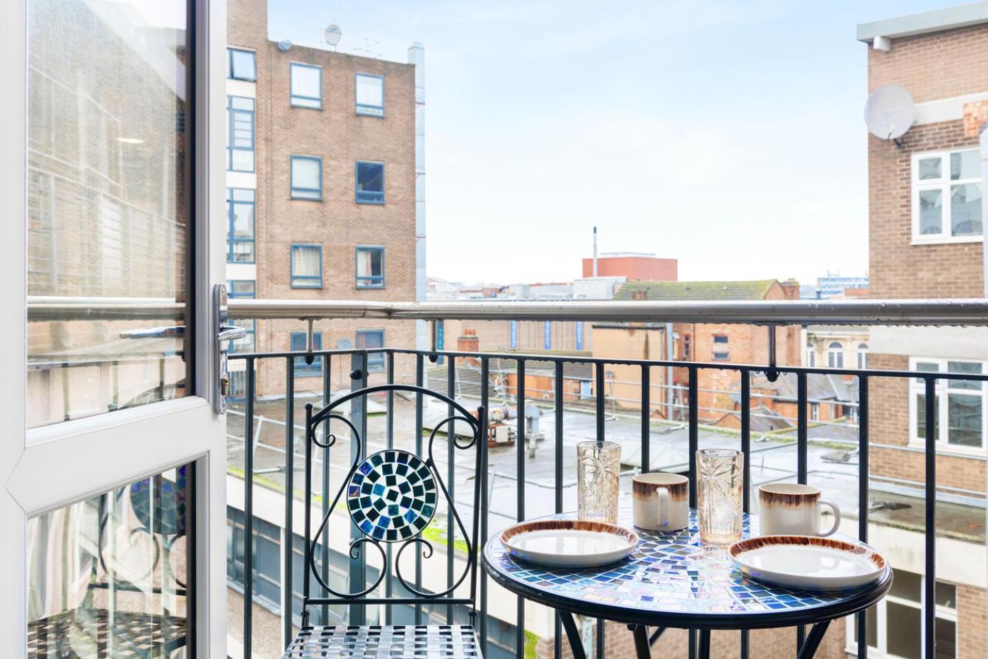 Luxurious Flat At Town Apartment *